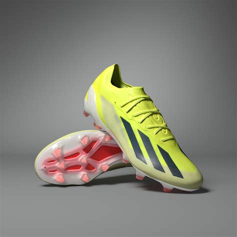 schwarzer fussball adidas|Adidas x crazy fast schuhe.